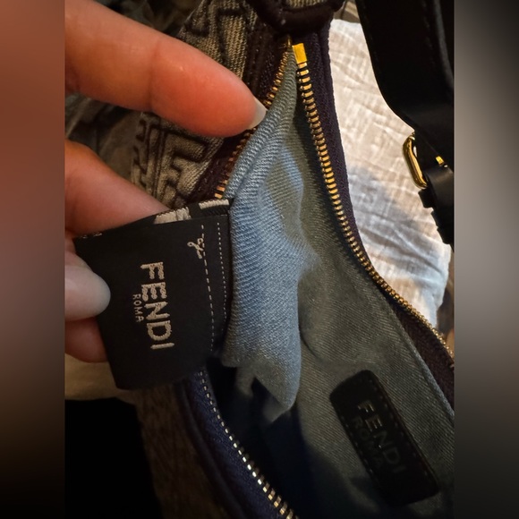 Demim and leather purse - Picture 7 of 9